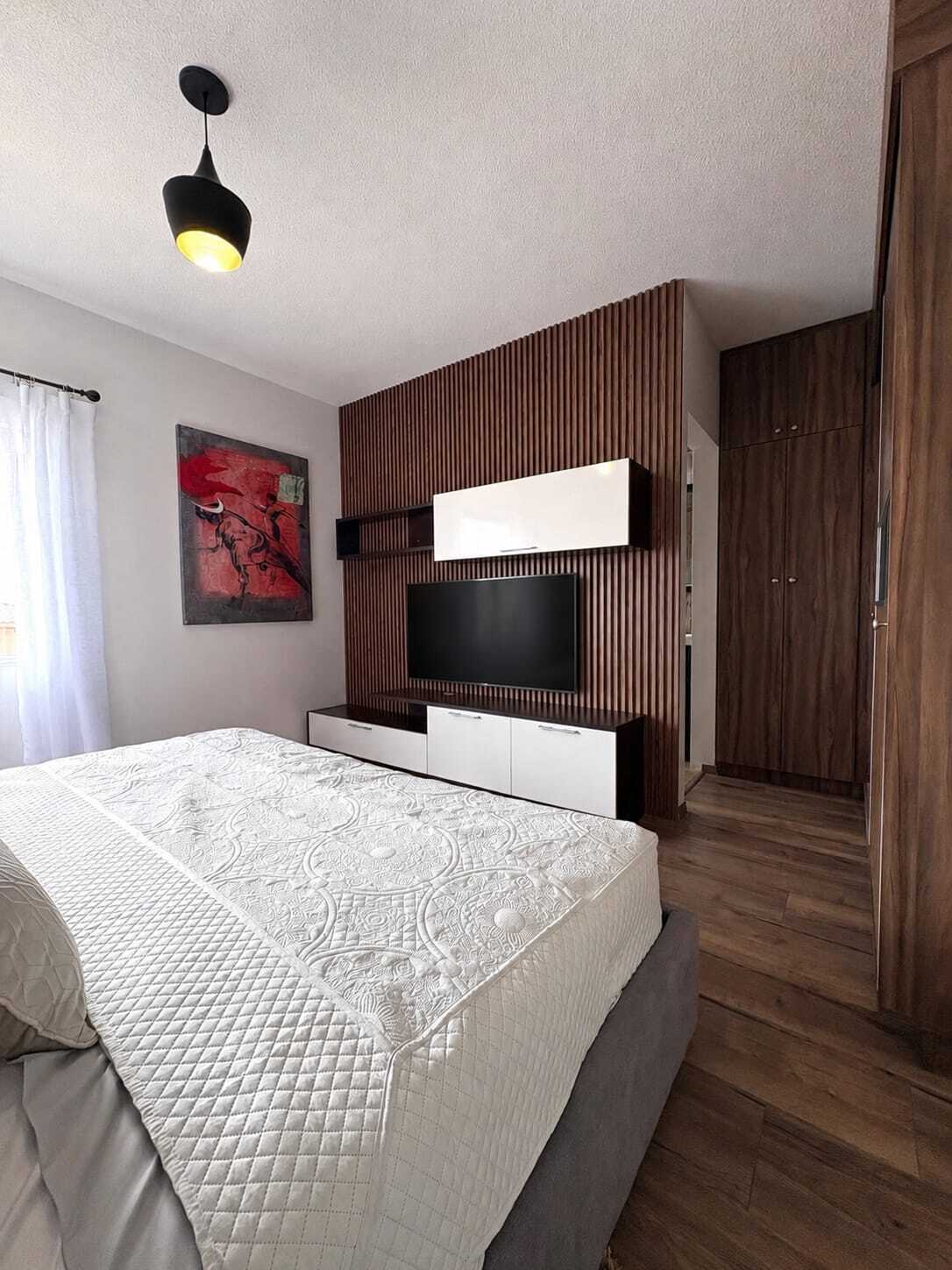 real-madeira-montesino-interiores-recamara-tv-listones
